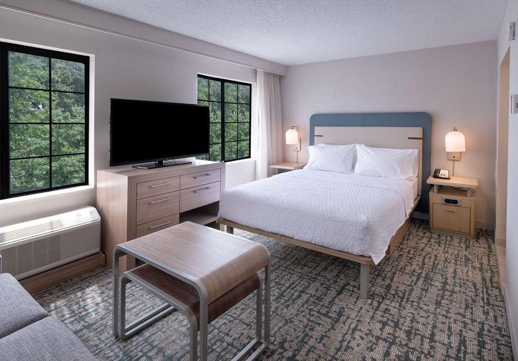 Homewood Suites By Hilton Atlanta Buckhead Pharr Road Номер фото